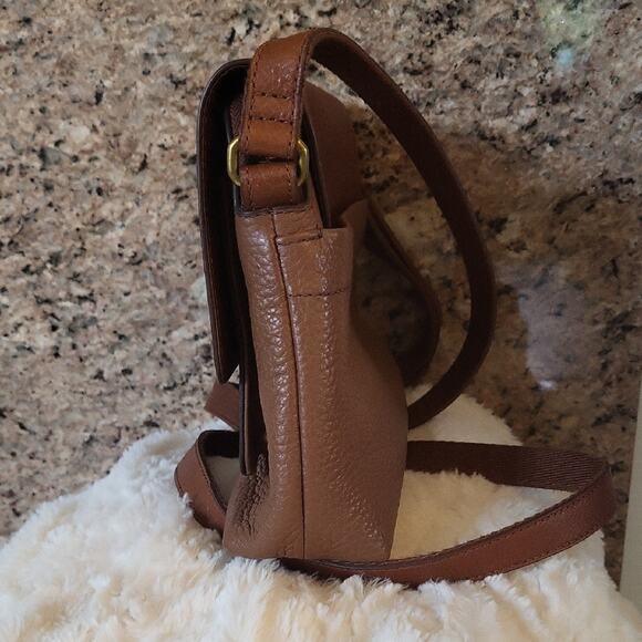 Fossil Tan Leather Crossbody Bag Shoulder Purse - Picture 4 of 16